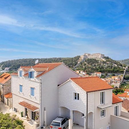 Villa Capitis In The Center- Exclusive Apartment Хвар Экстерьер фото